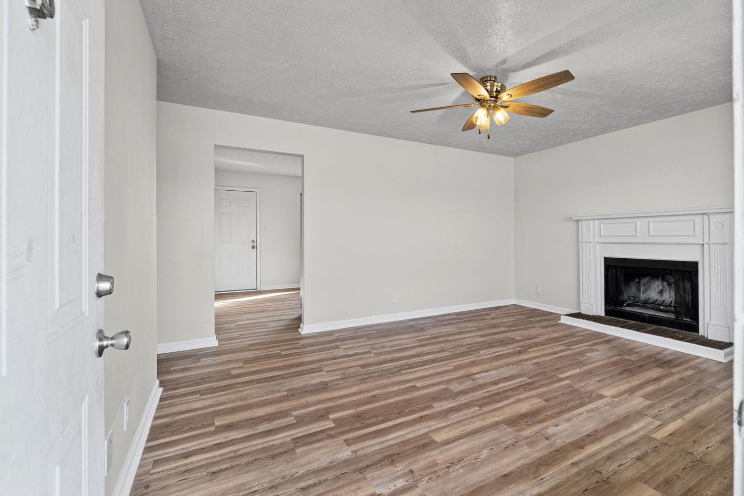 2040-Carneal-Ln For Sale