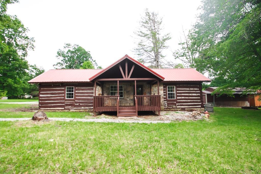 210-Kingwood-Dr For Sale