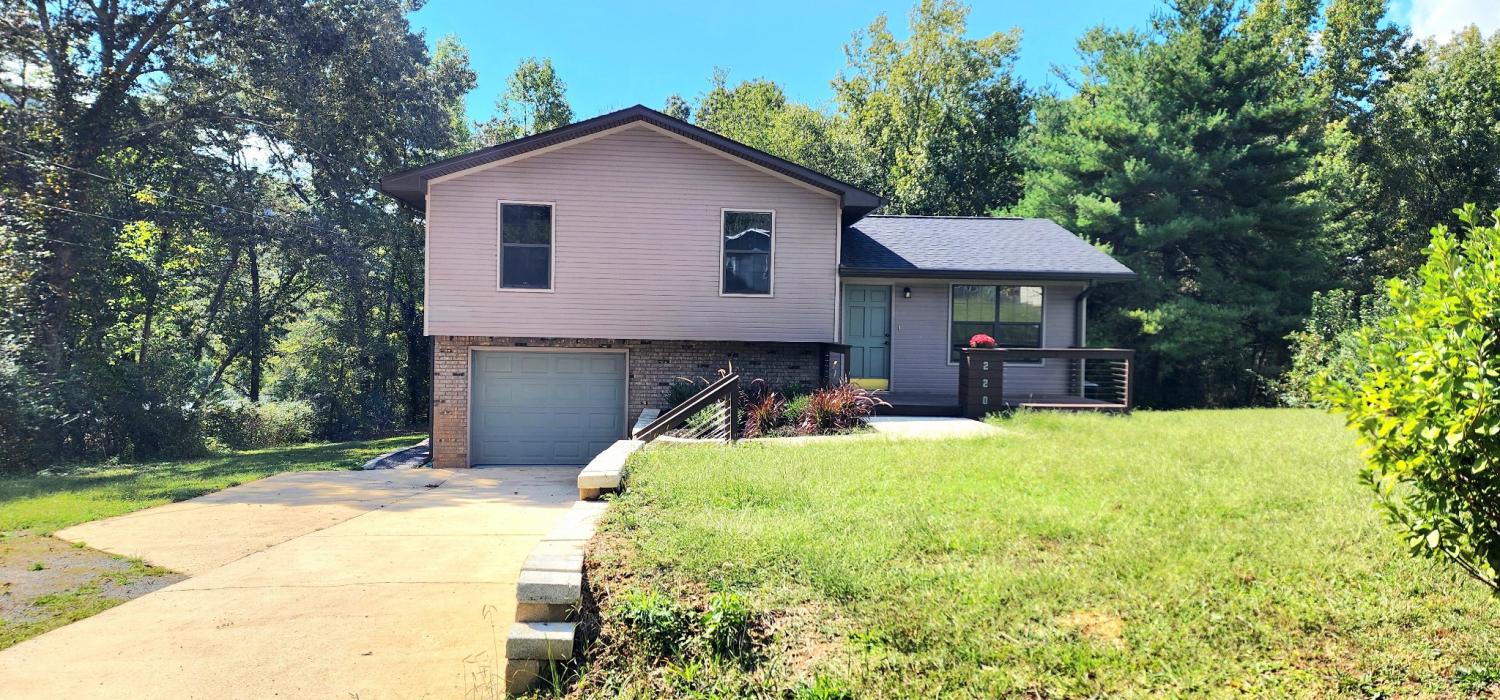220-Ridgeside-Rd For Sale