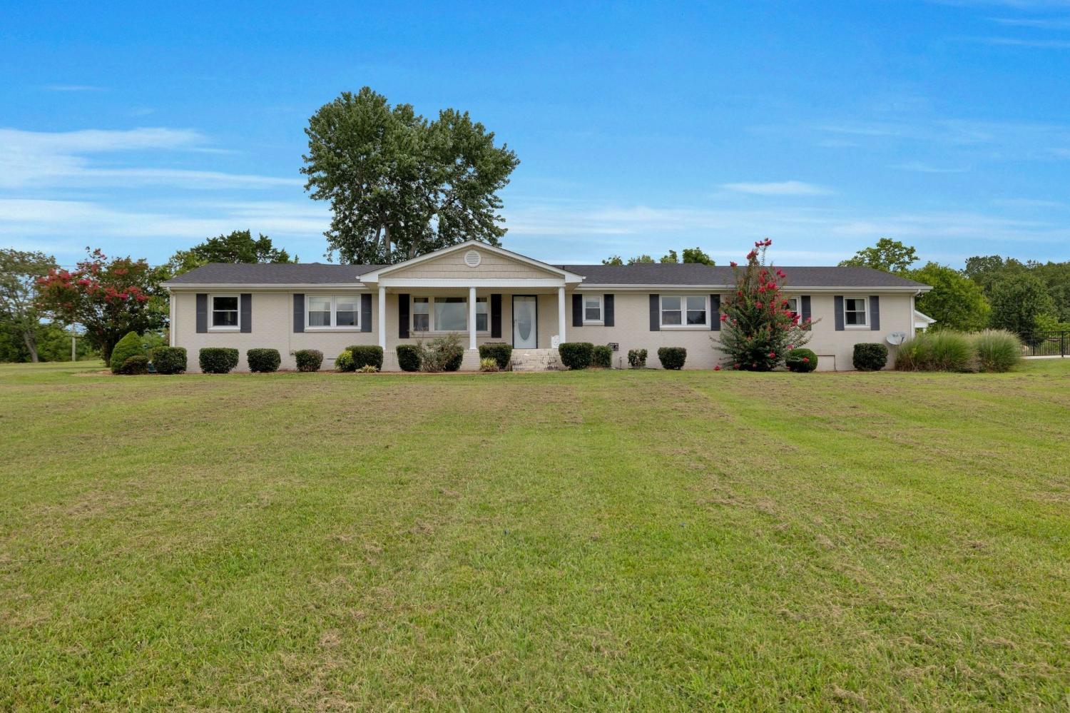 1666-Fayetteville-Hwy For Sale
