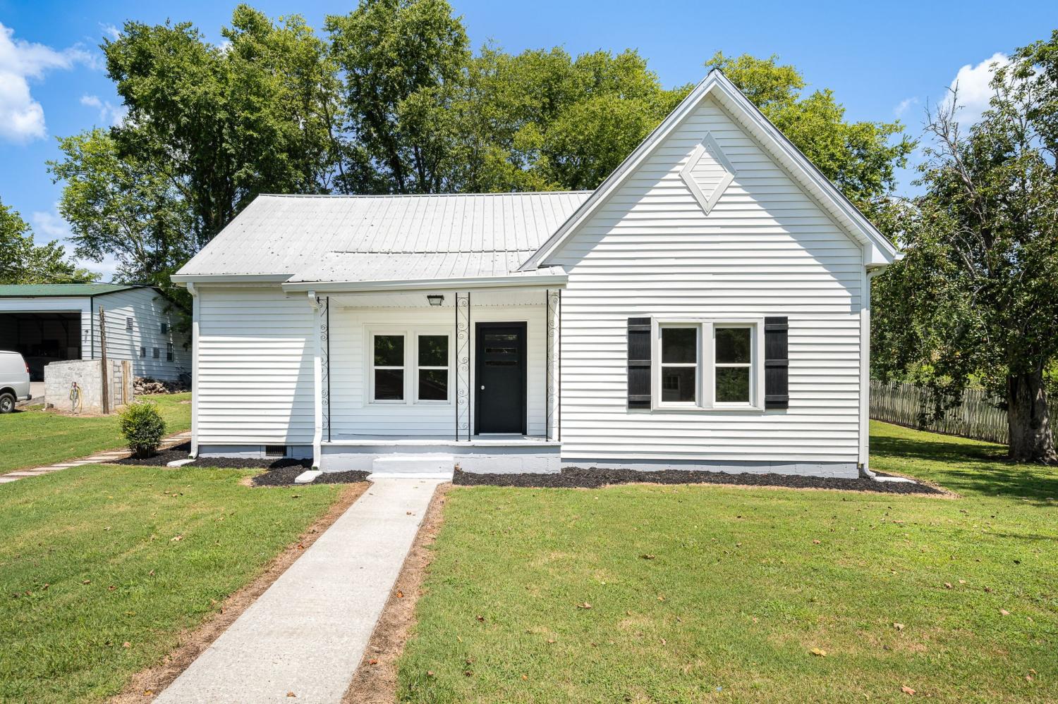112-Re-Davenport-Ave For Sale