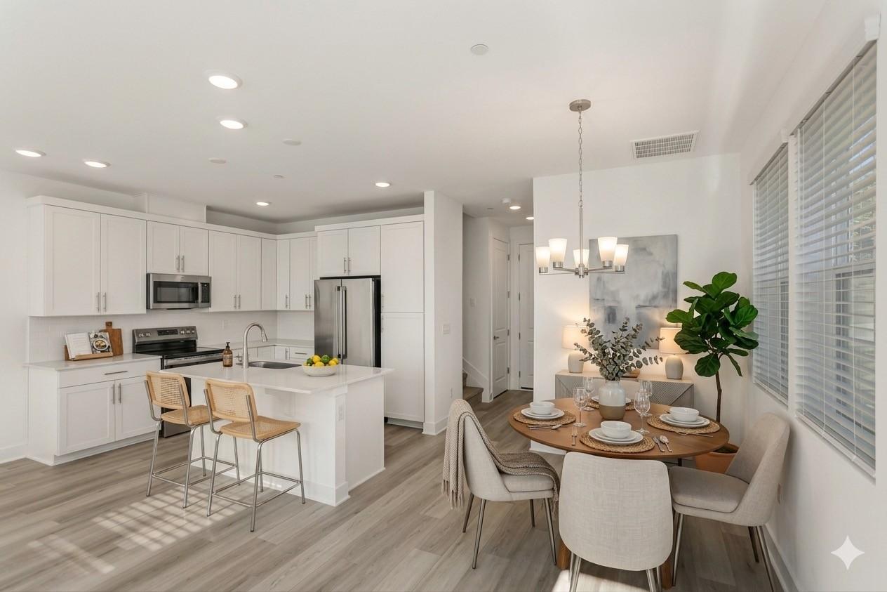 320-Lynwood-Station-Blvd For Sale