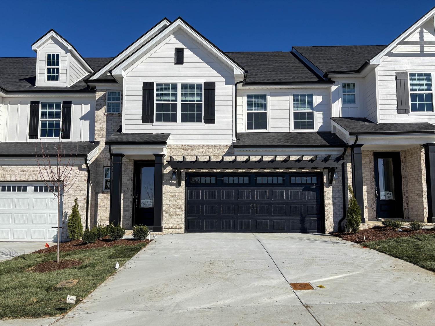 233-Glencrest-Drive-Lot-324 For Sale