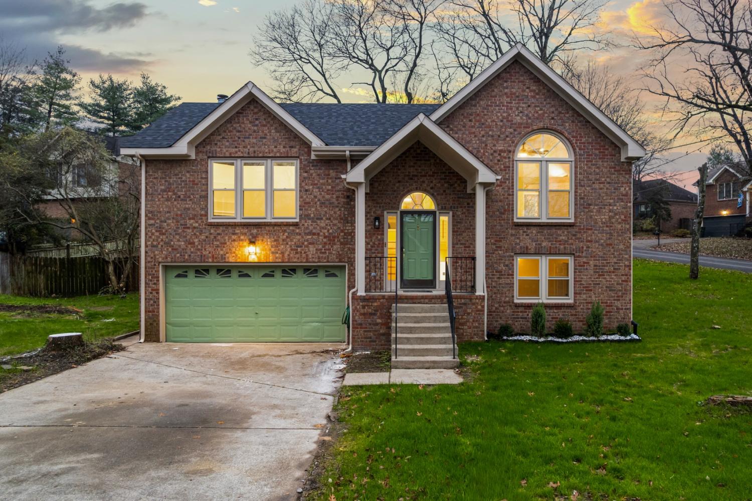 800-Carlisle-Ct--N For Sale