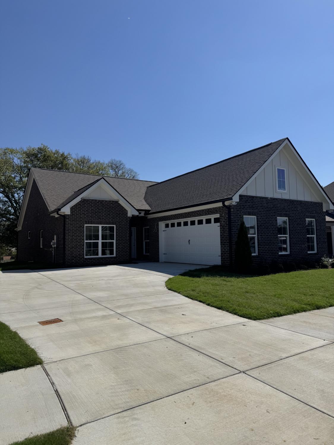 7204-Maddenwood-Ln For Sale