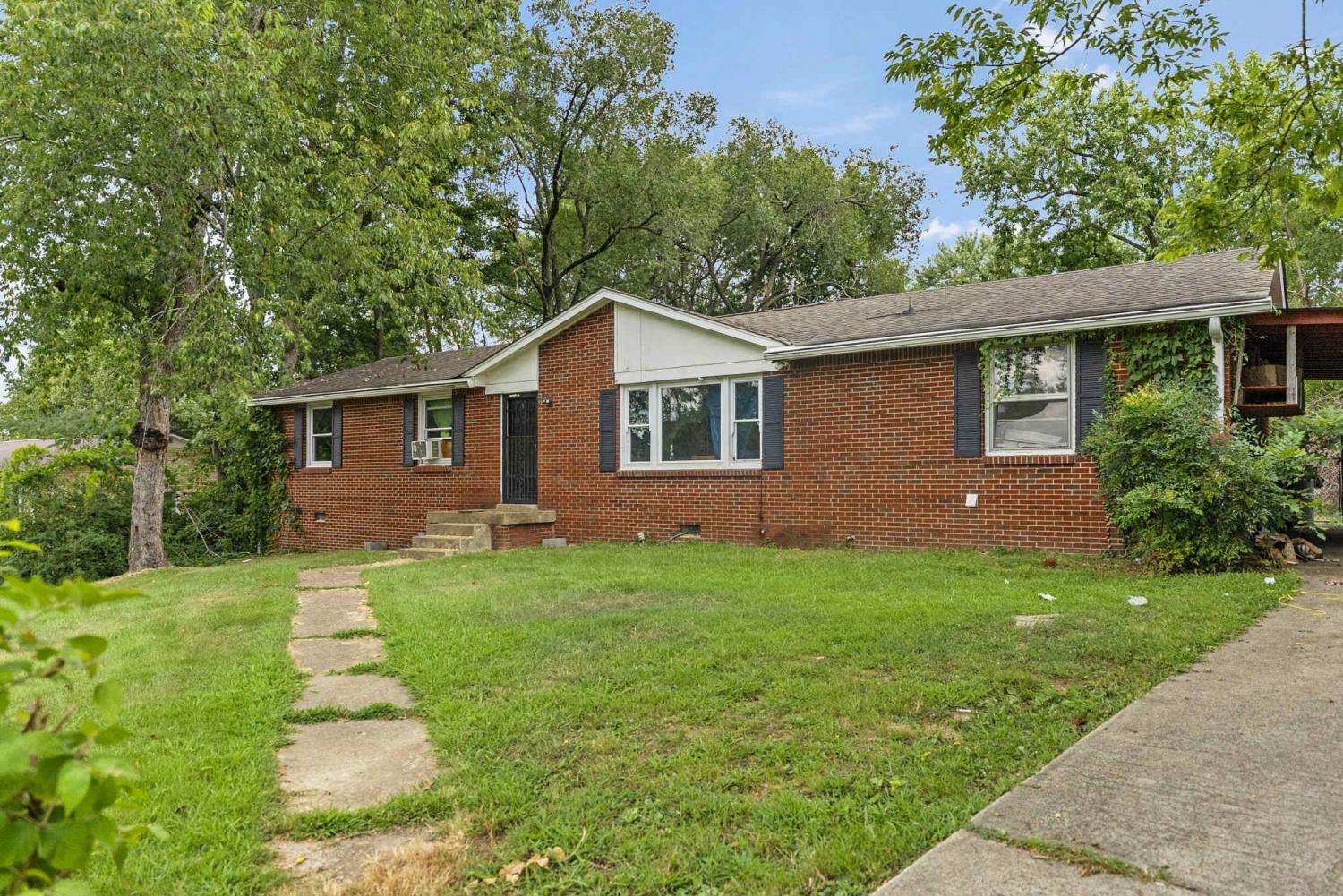 513-Aurelia-Lynn-Dr For Sale
