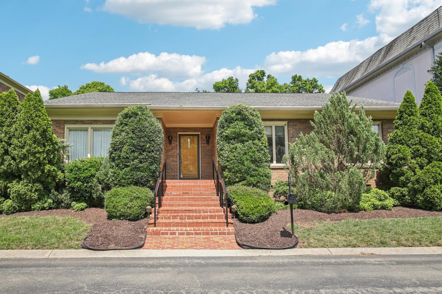 73-Concord-Park--W For Sale