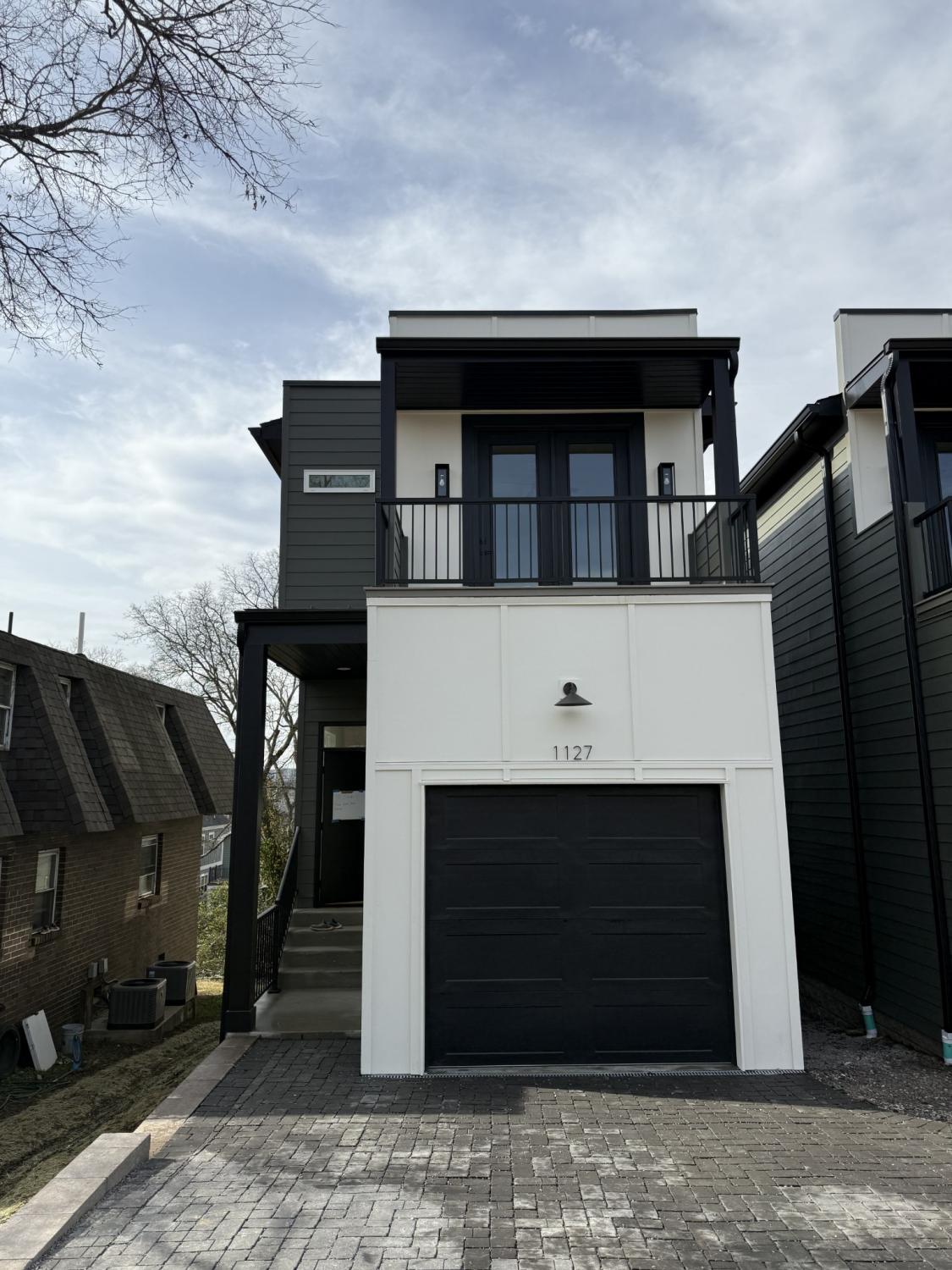 1127-38th-Ave--N For Sale