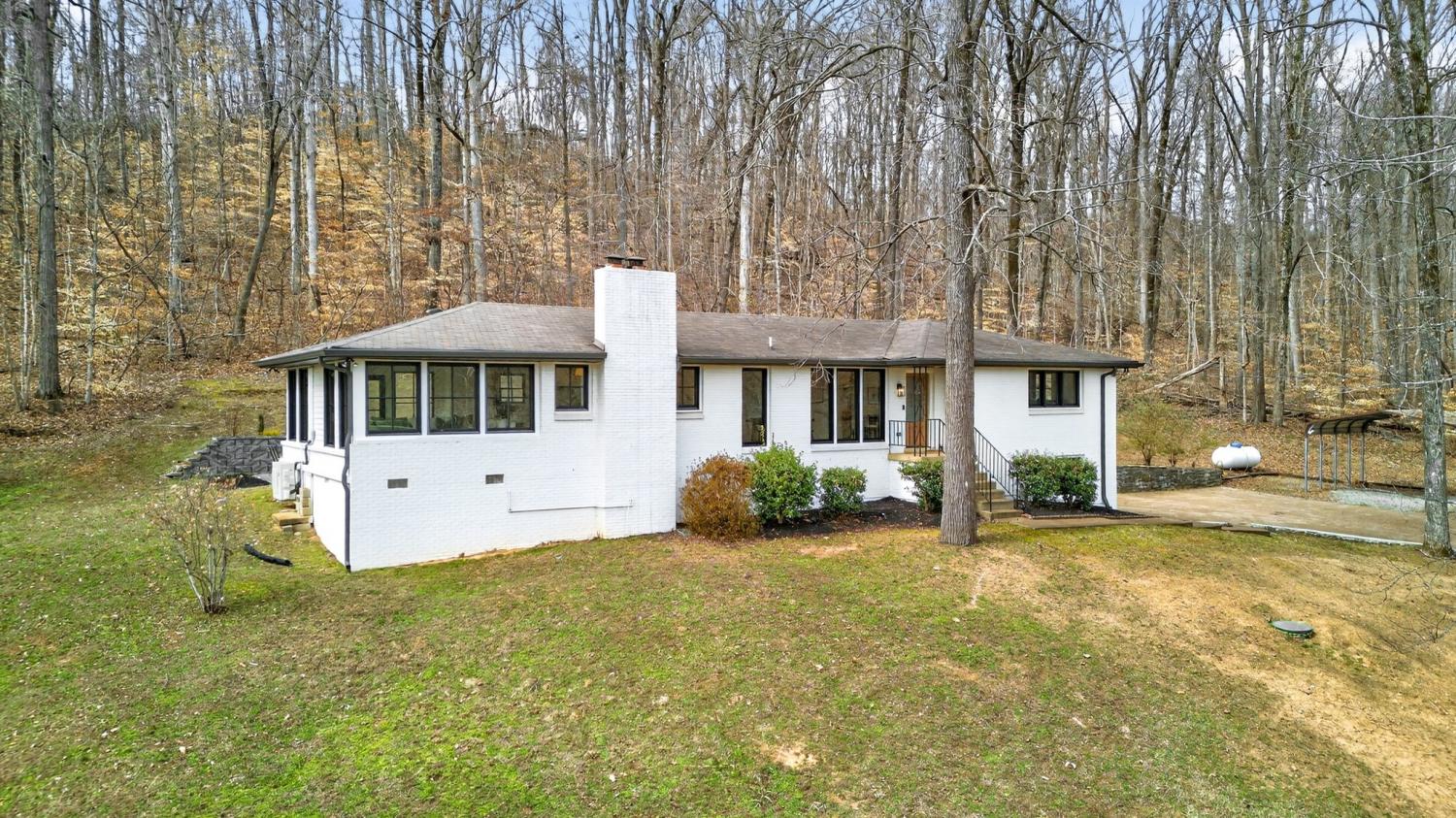 4017-Beverly-Hills-Dr For Sale