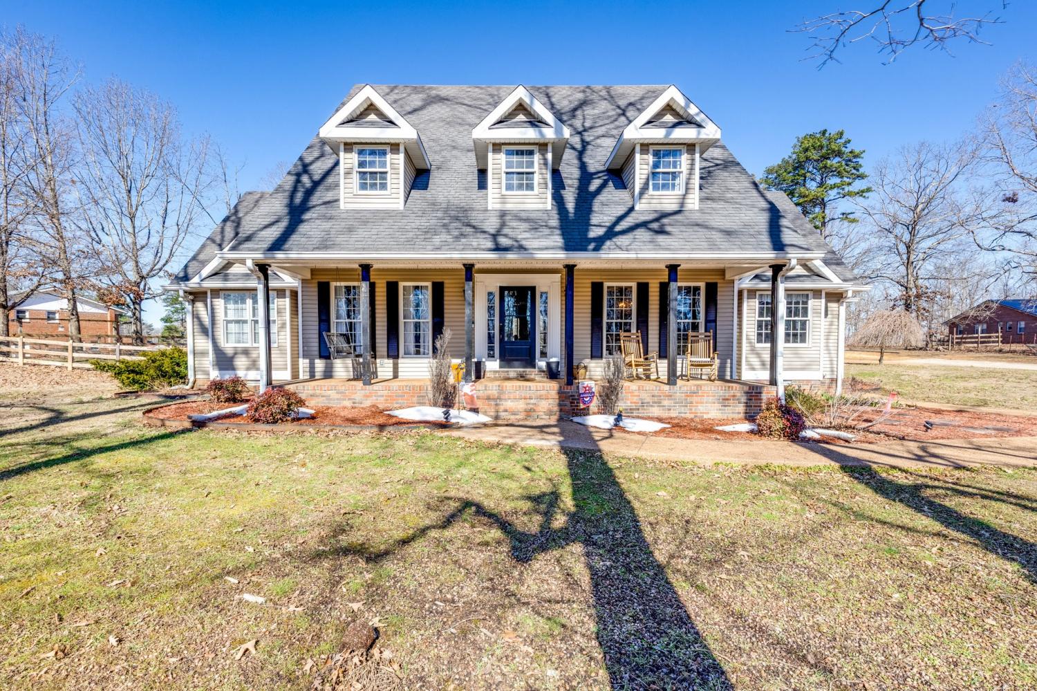 831-Columbia-Hwy For Sale