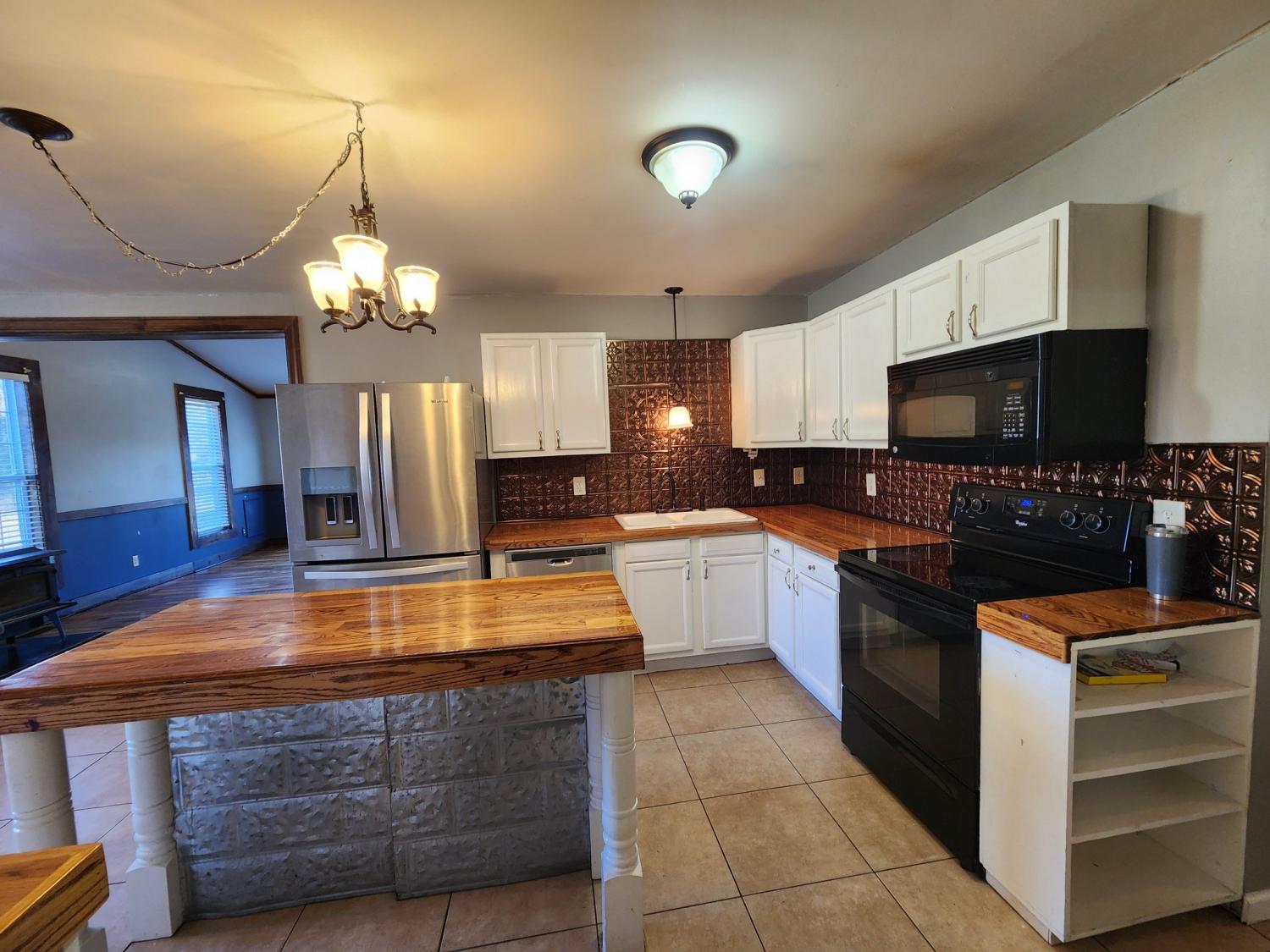 434 Meadowview Dr TN 37037 For Sale - 