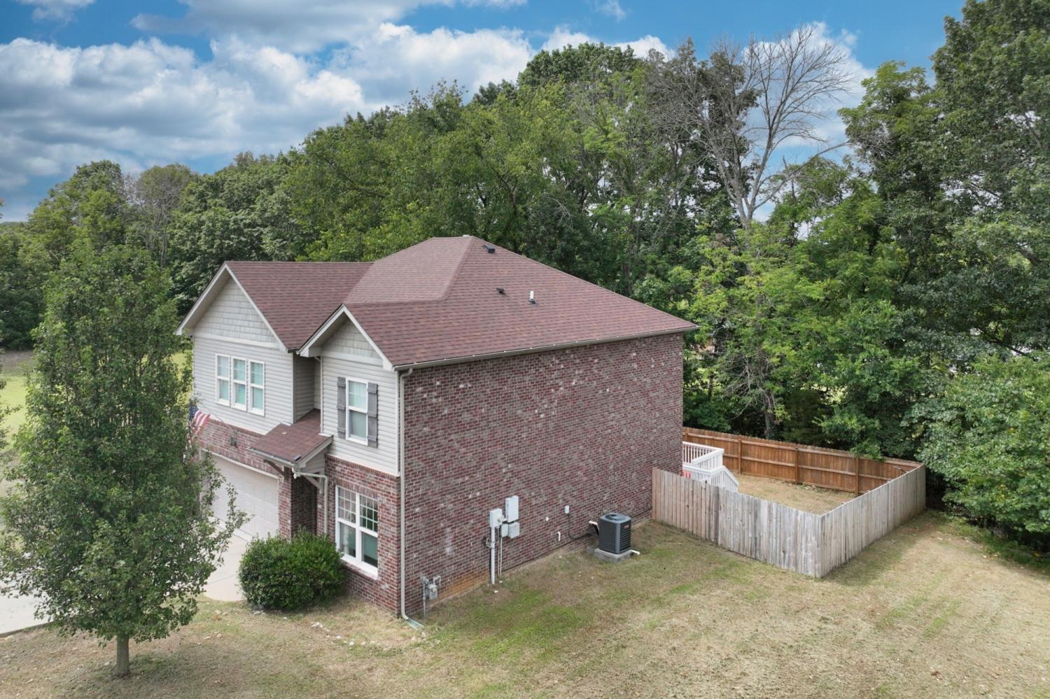 1011-Carriage-Trl For Sale