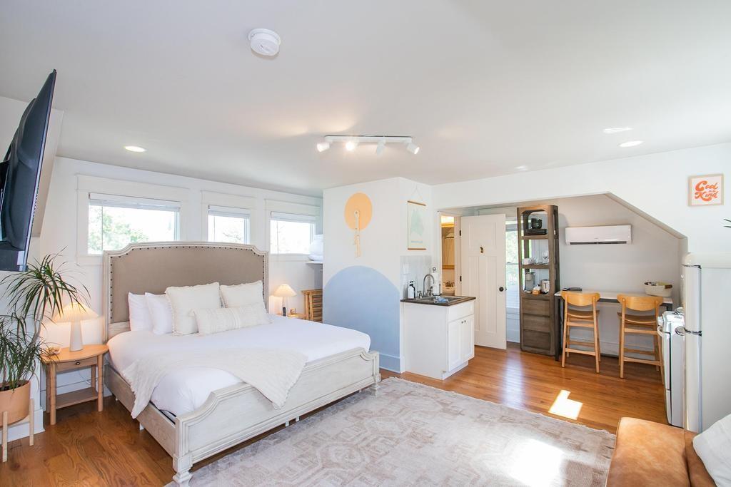1815-Boscobel-St For Sale