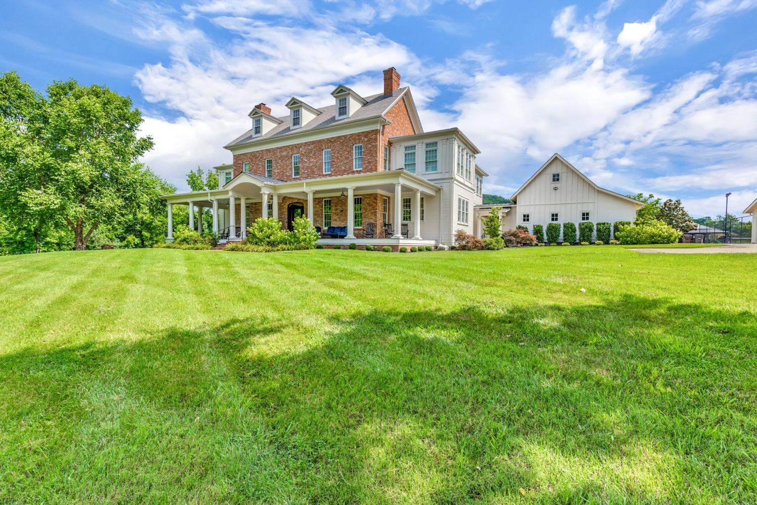 4810-Scenic-Oaks-Ln For Sale