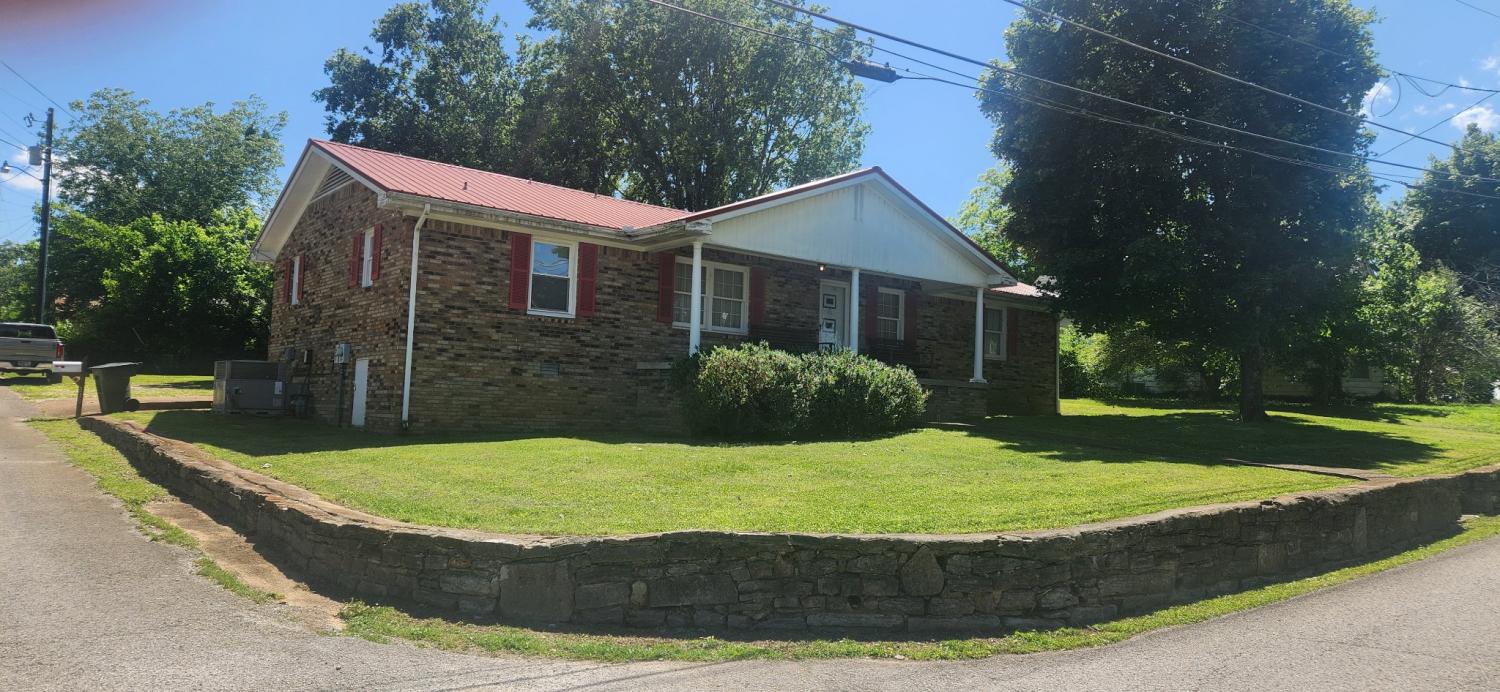 110-E-Ward-St For Sale