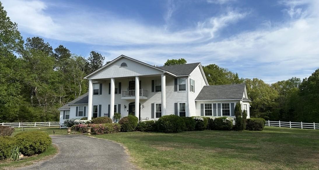 645-Barham-Ln For Sale