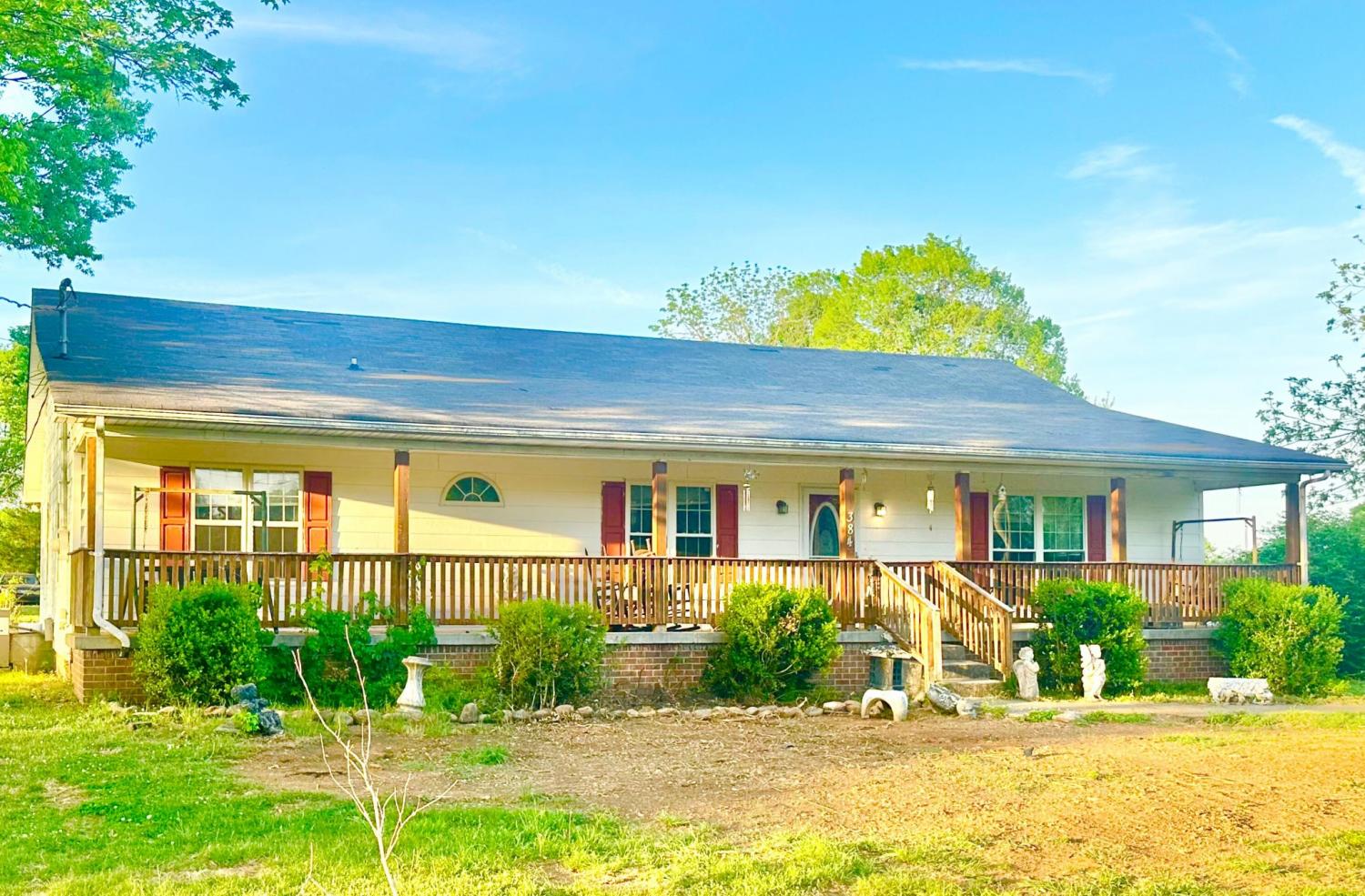 384-Coopertown-Rd For Sale