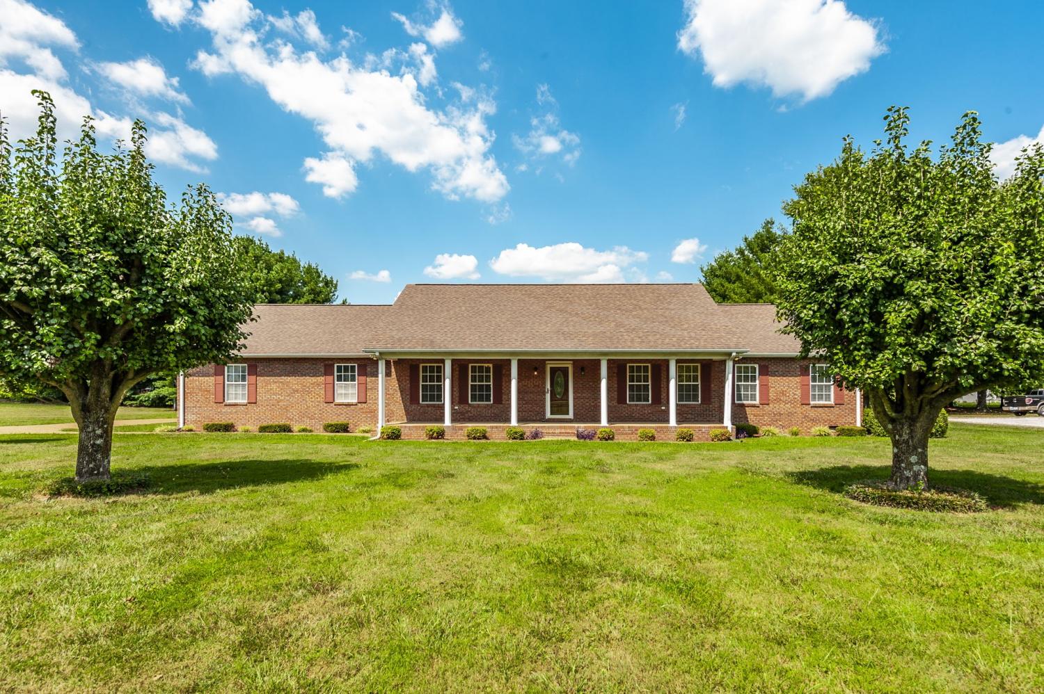 604-N-Russell-St For Sale