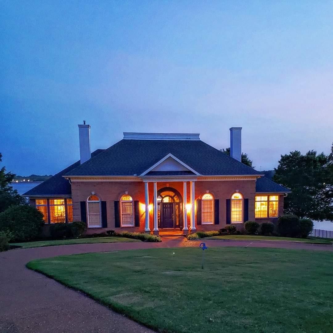 487-Lakeshore-Dr For Sale