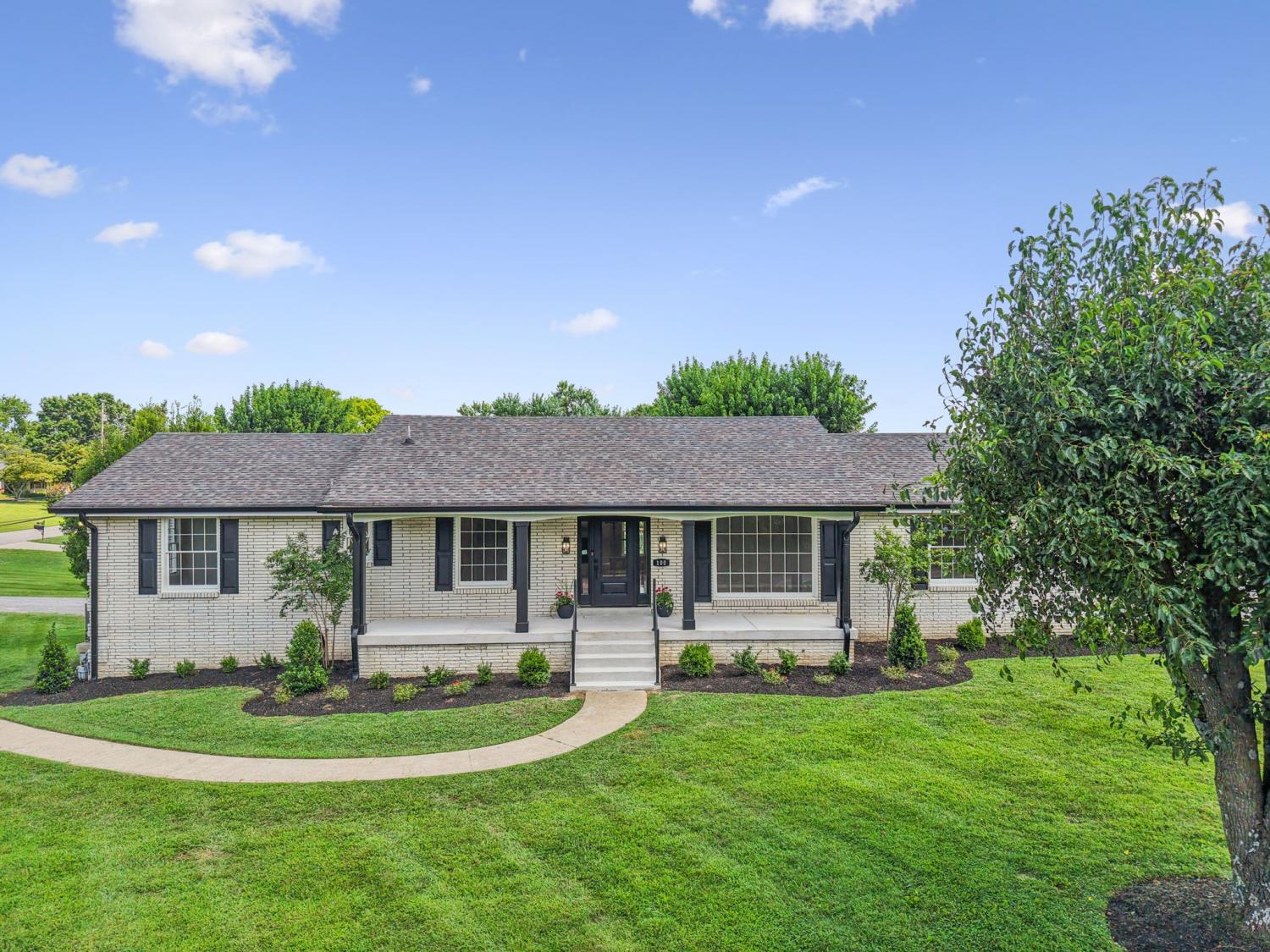 100-Catalpa-Dr For Sale