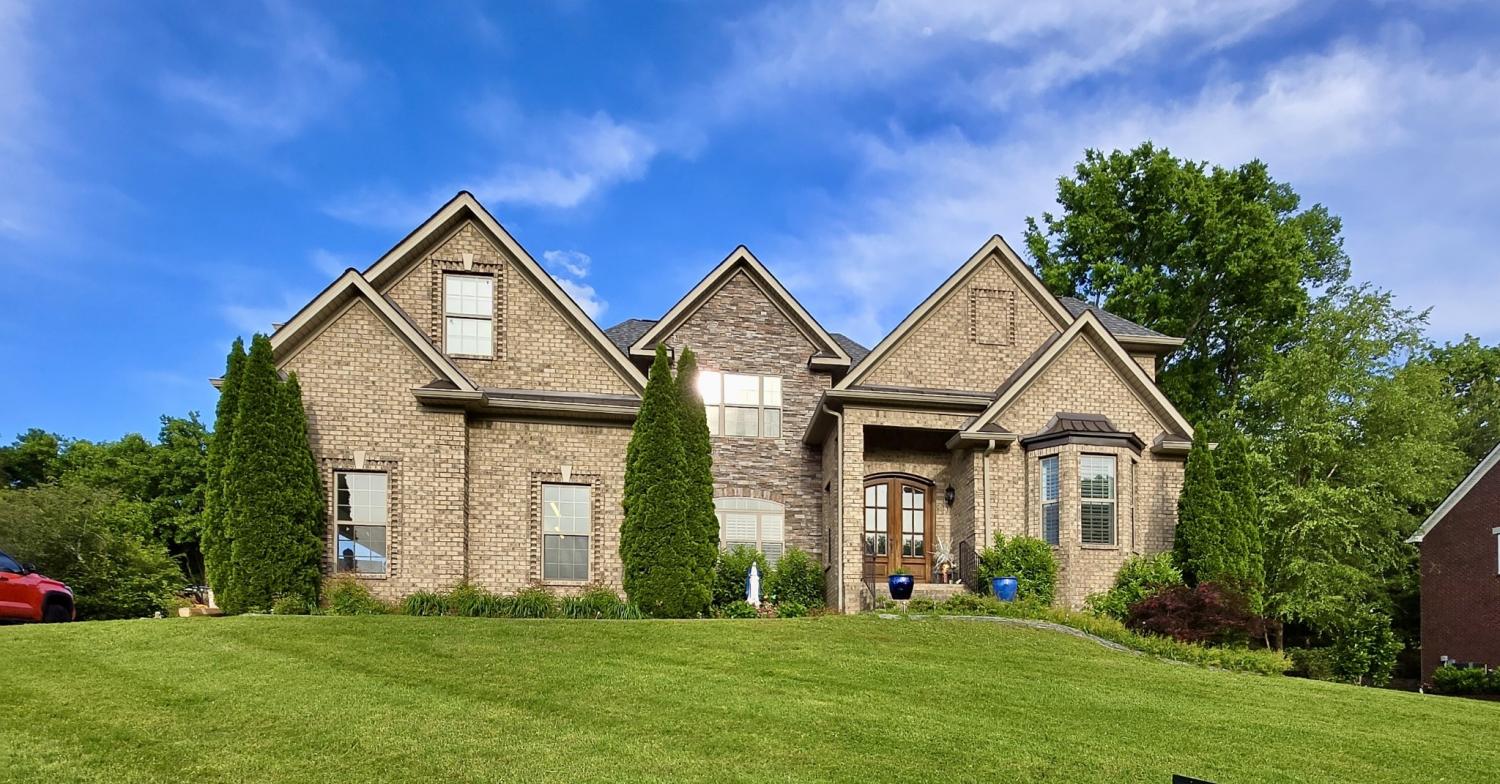 Ravenwood High School Property for Sale