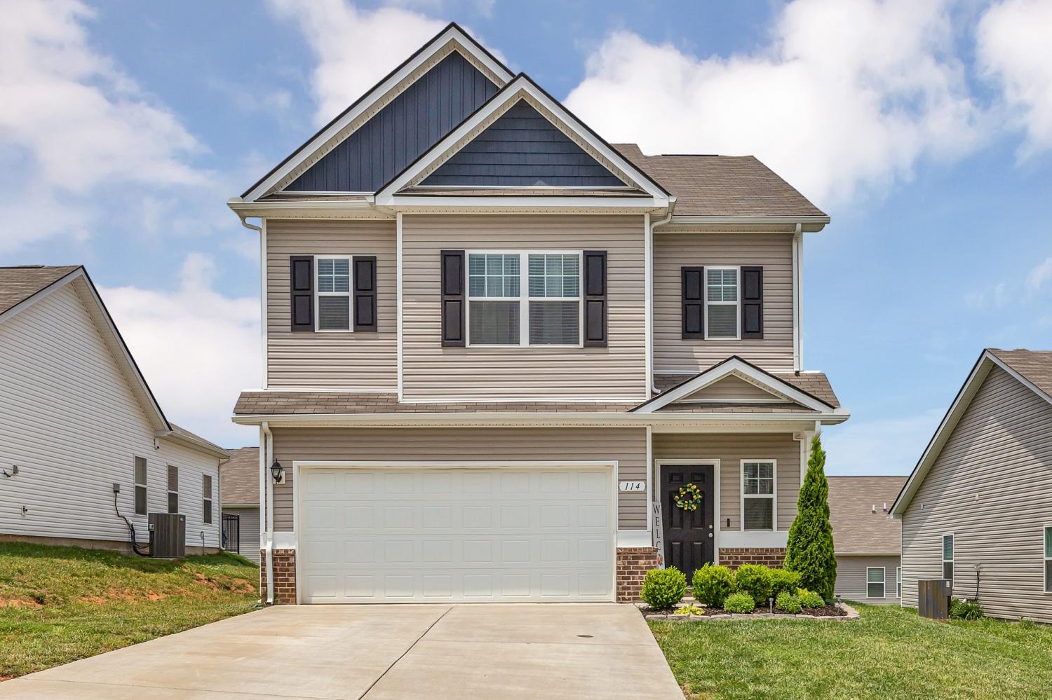 114-Annas-Way For Sale