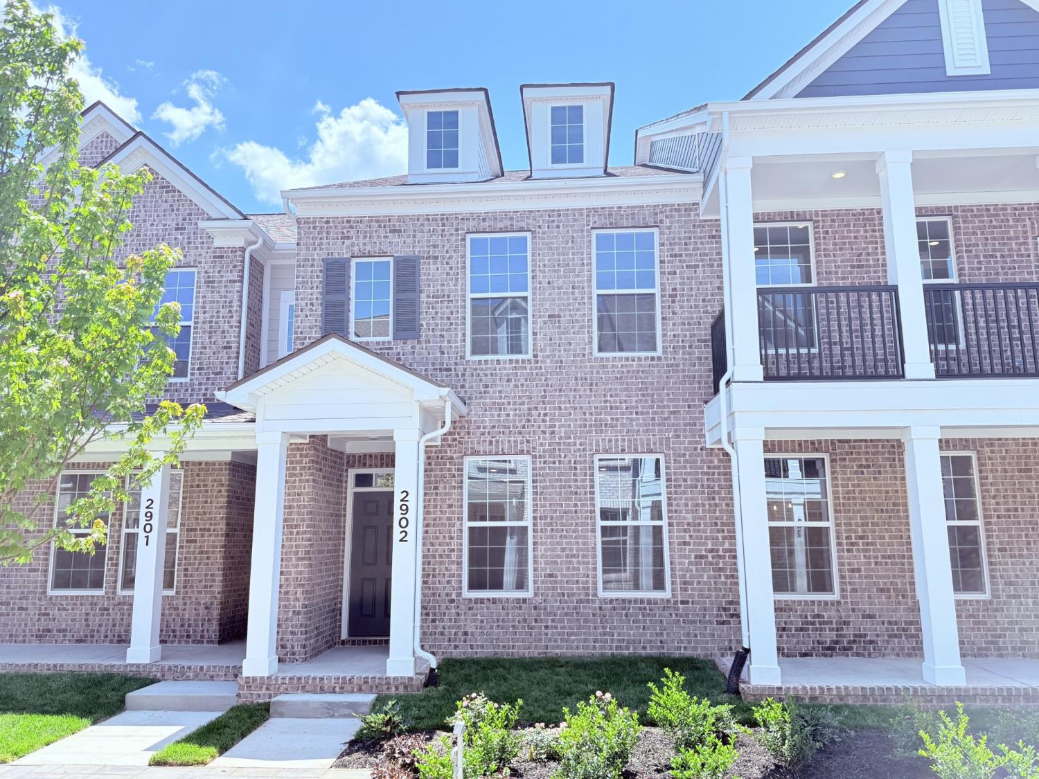 2718-Willowoak-Trl For Sale
