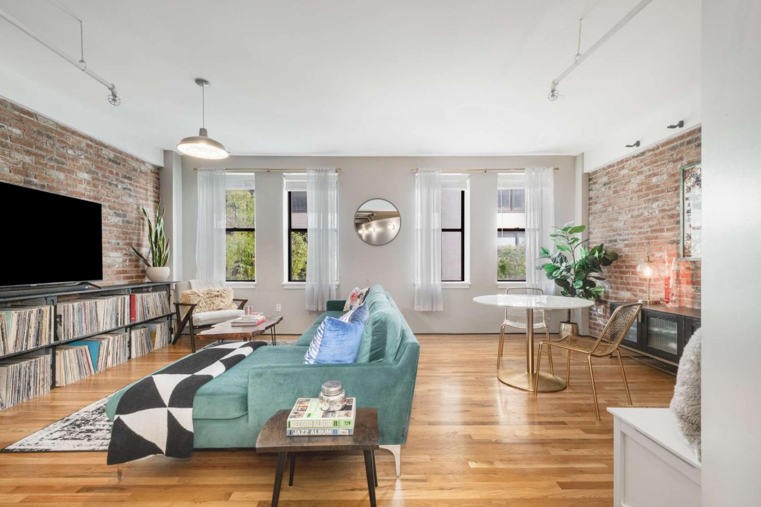 700-Church-St For Sale