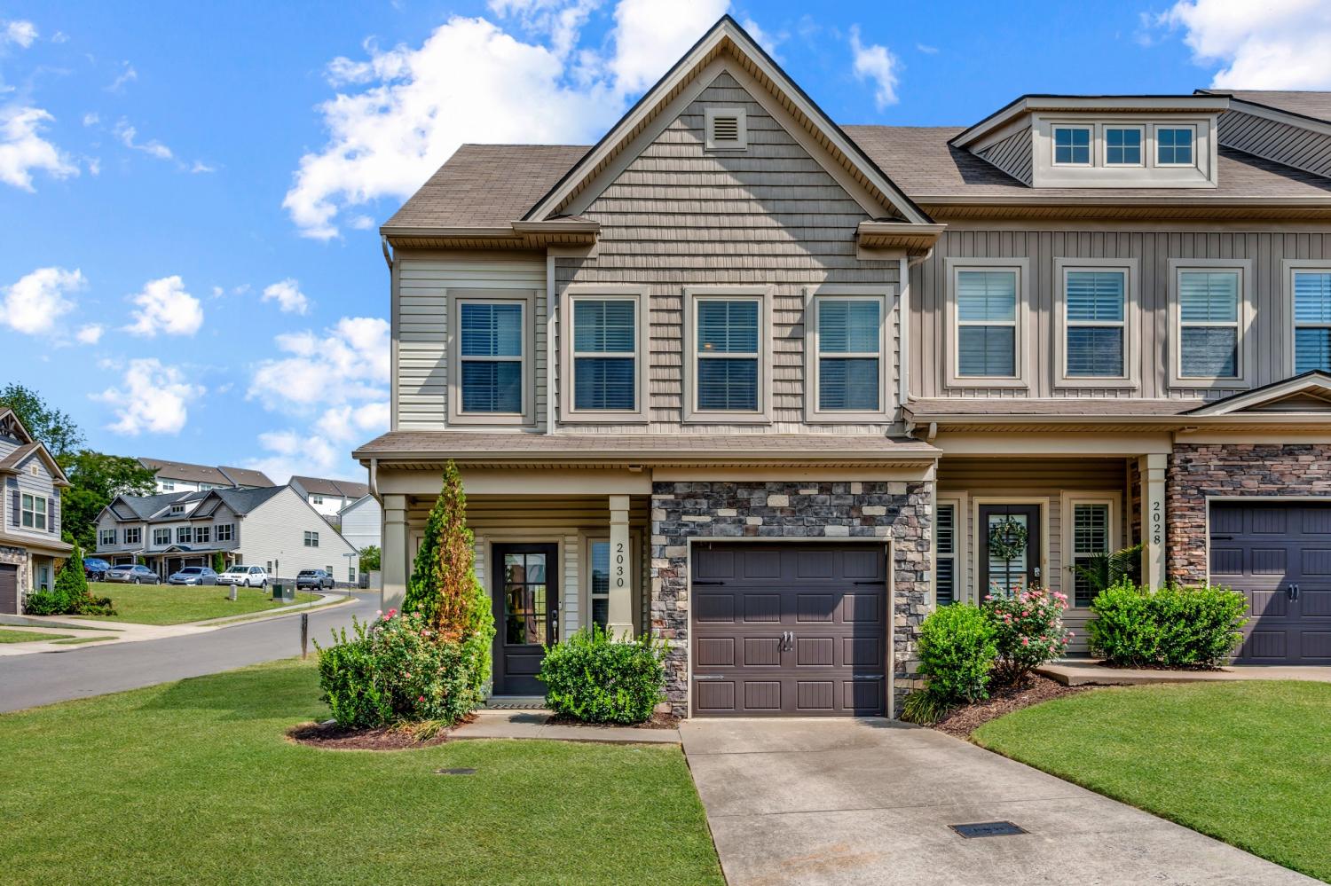 2030-Abbingdon-Way For Sale