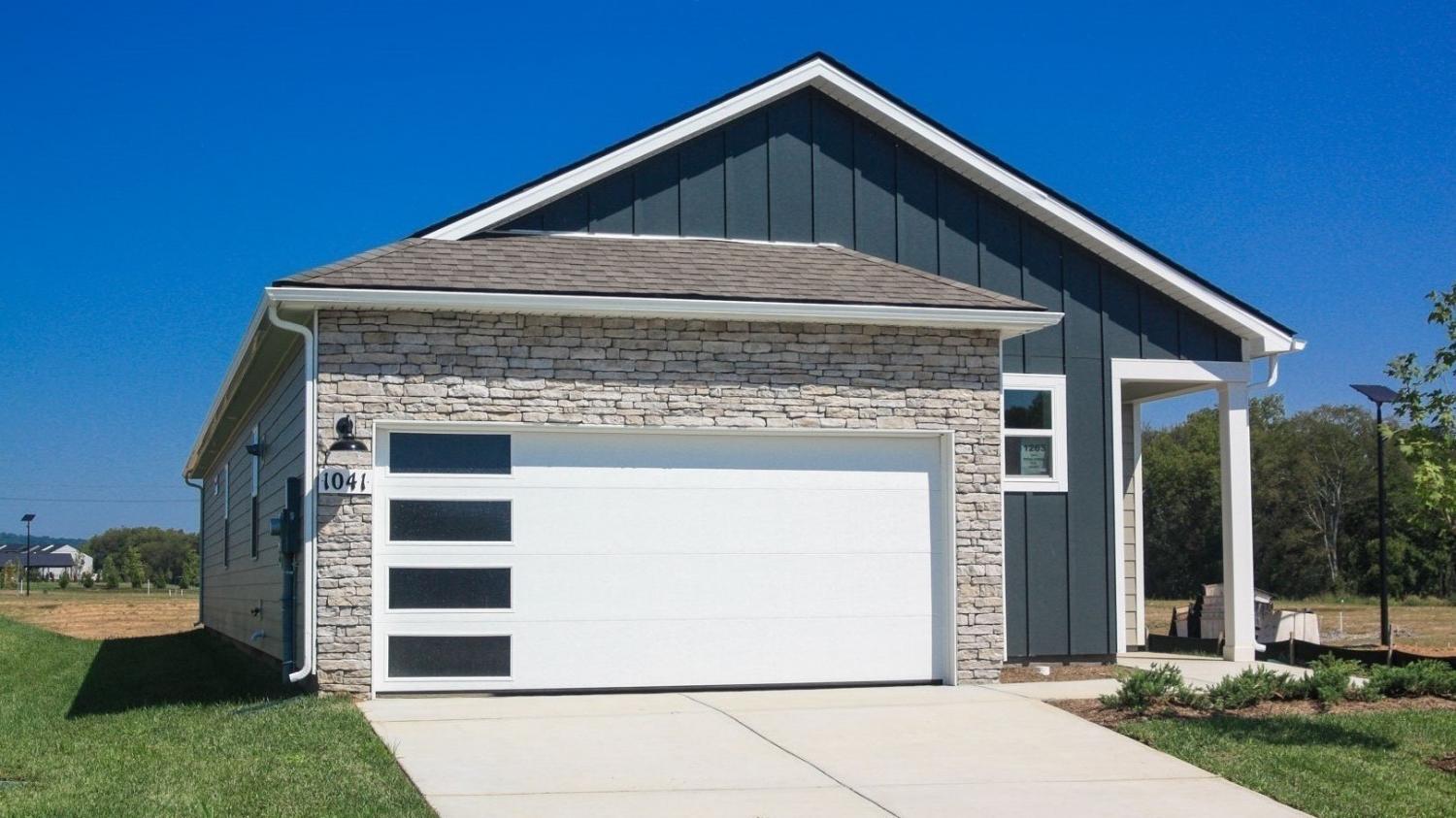 1013-STONEY-BROOK-PVT-BEND For Sale