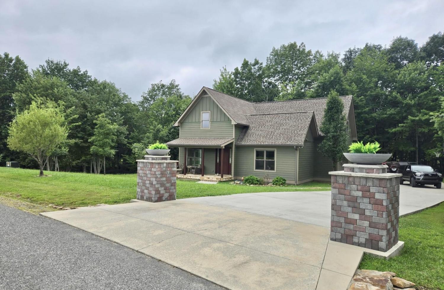 220-Bear-Crawl-Road For Sale