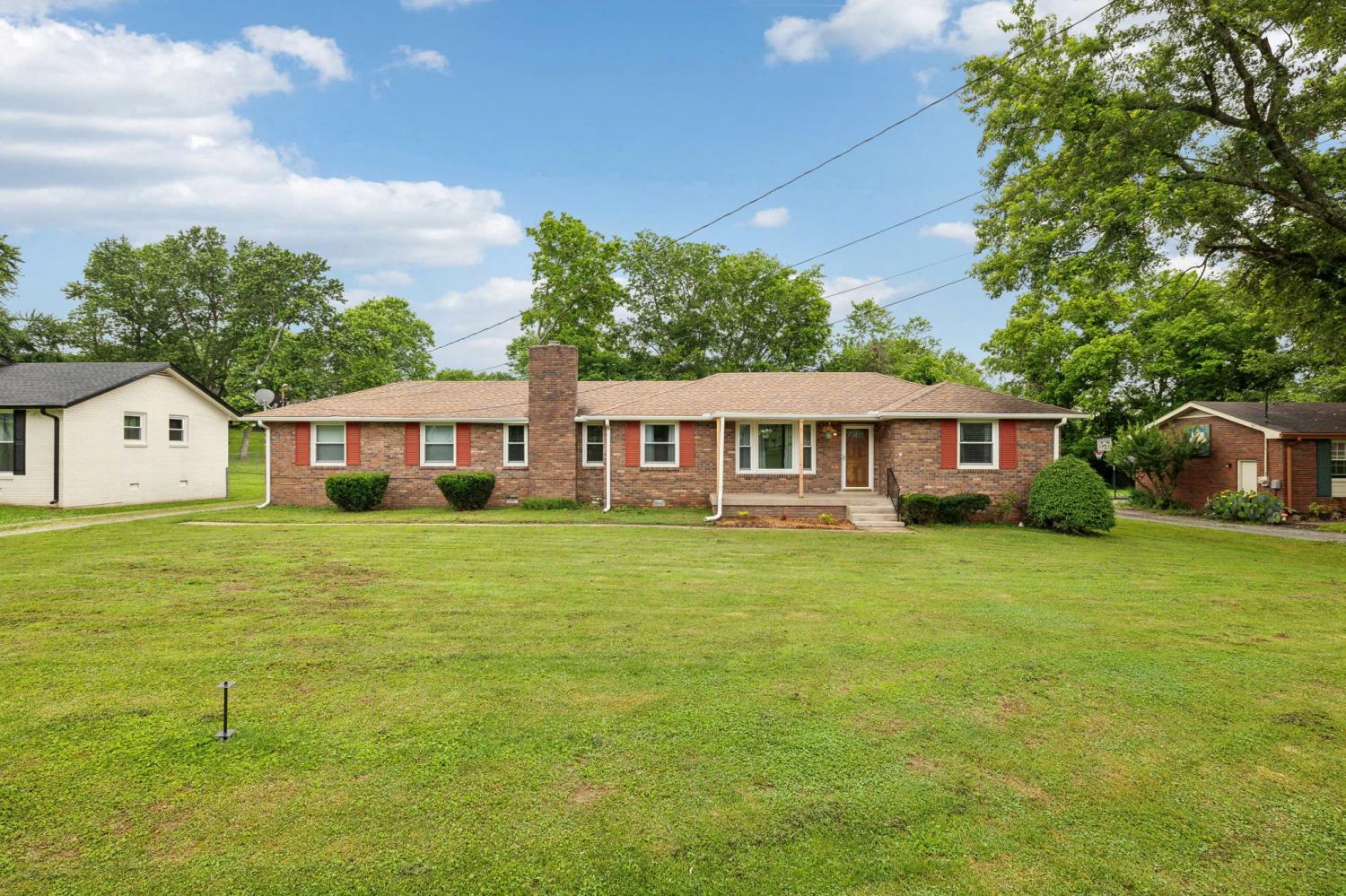 215-Highland-Dr For Sale