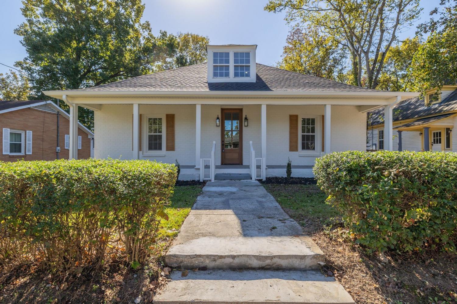 931-Glass-St For Sale
