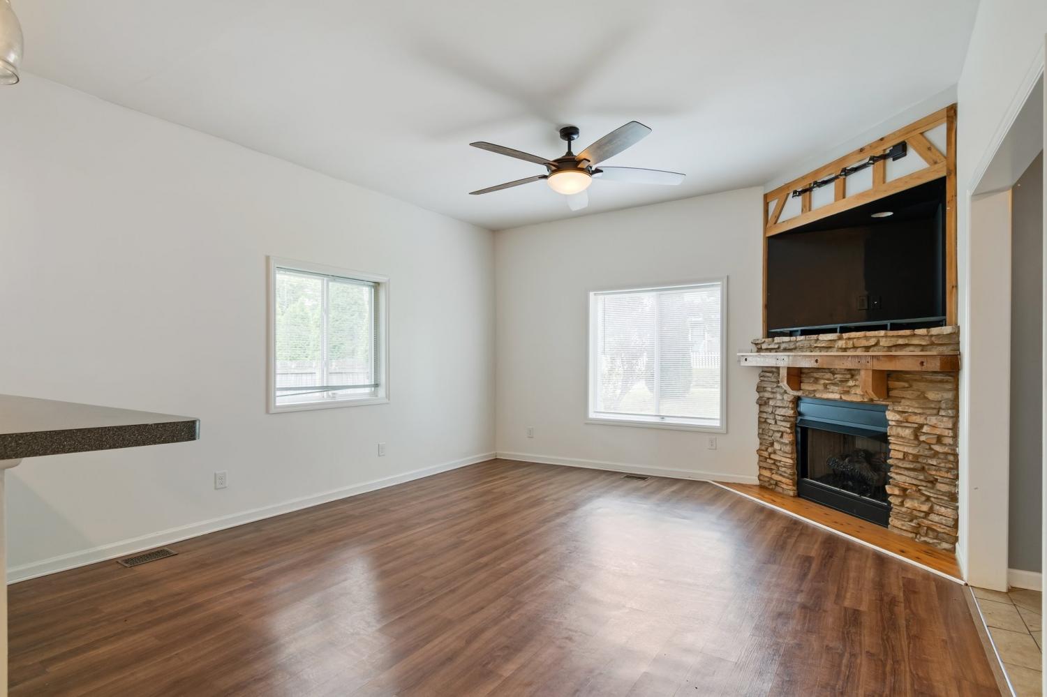 109-W-17th-St For Sale