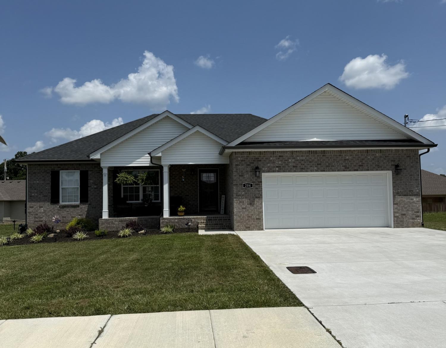204-Graham-Way For Sale
