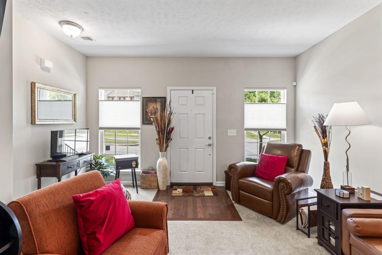 5840-Monroe-Xing For Sale