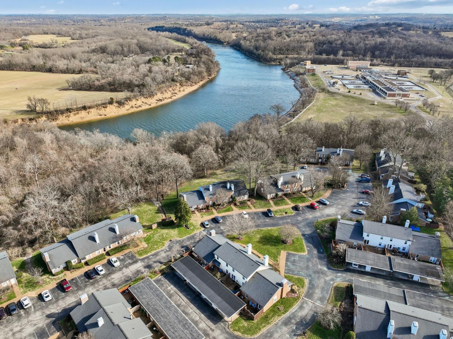 215-Cumberland-Trce For Sale
