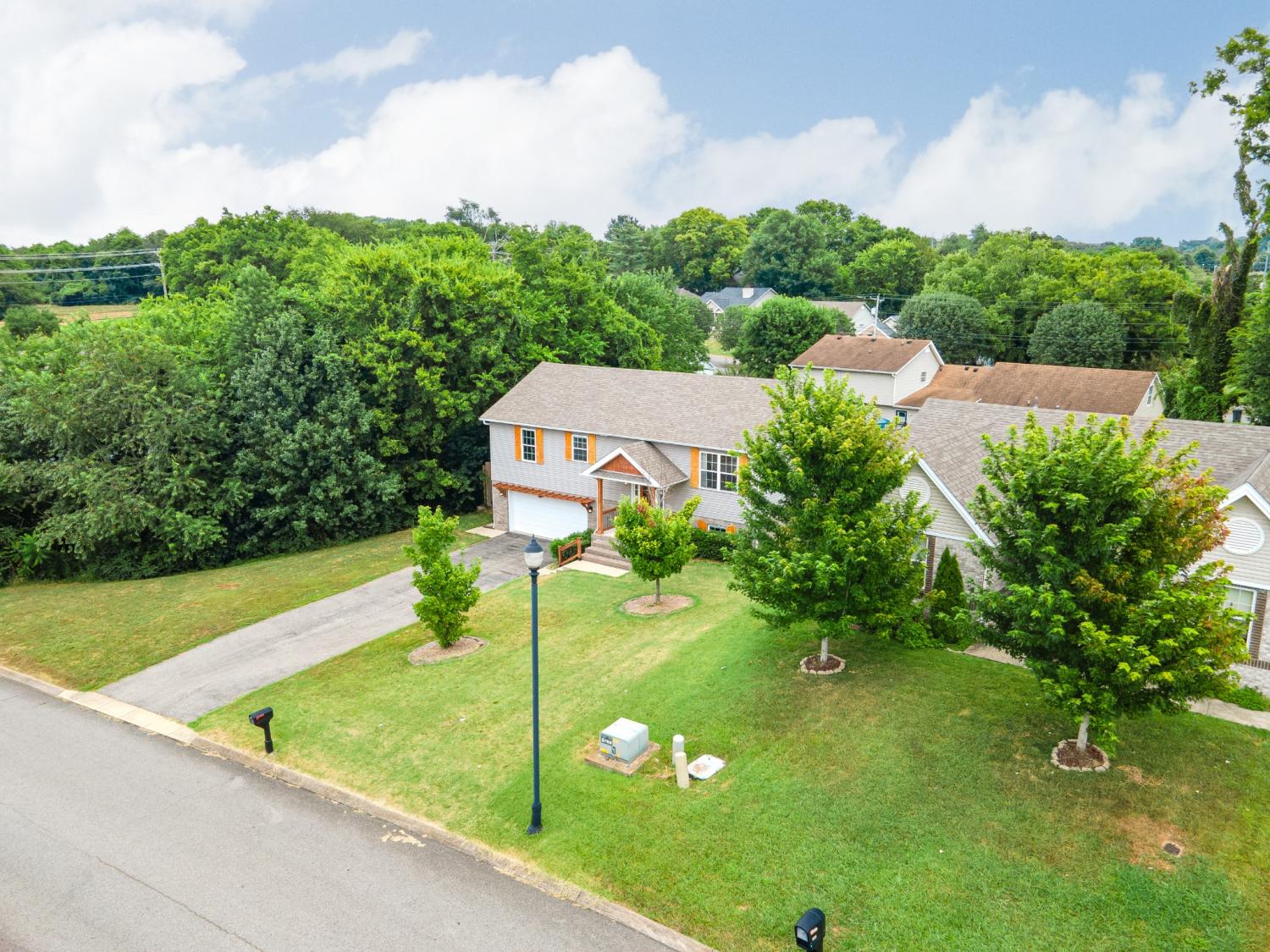 1809-Susan-Rd For Sale