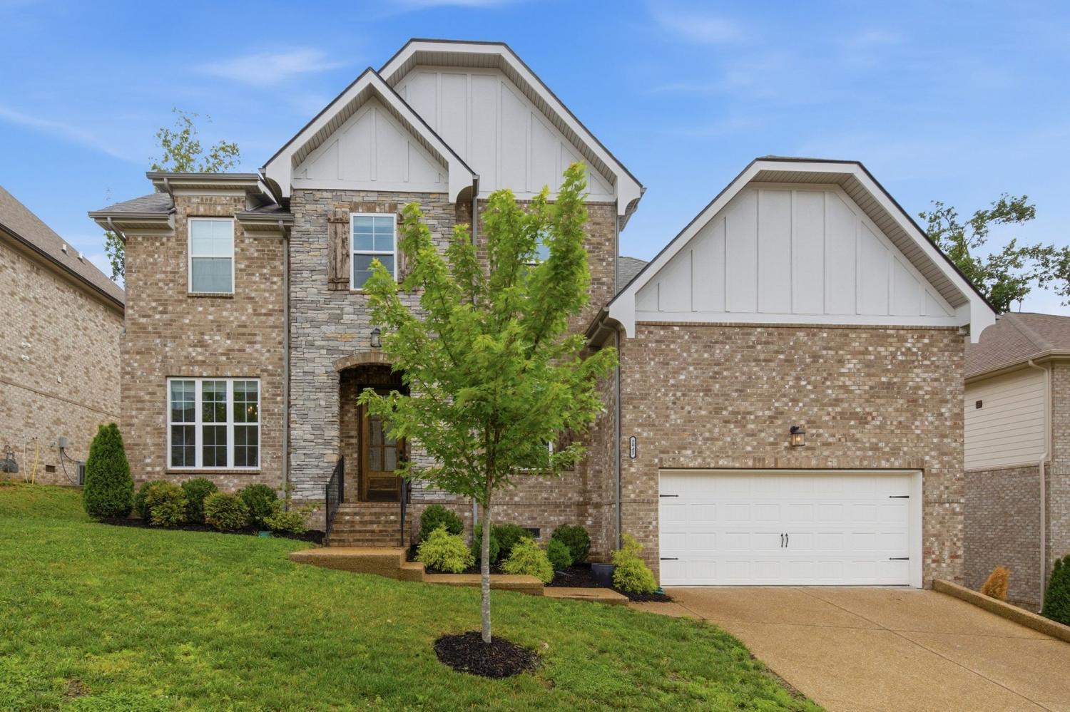 8045-Still-Spring-Ridge-Dr For Sale
