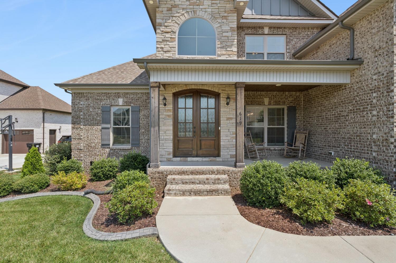 619-Chrisview-Ct For Sale