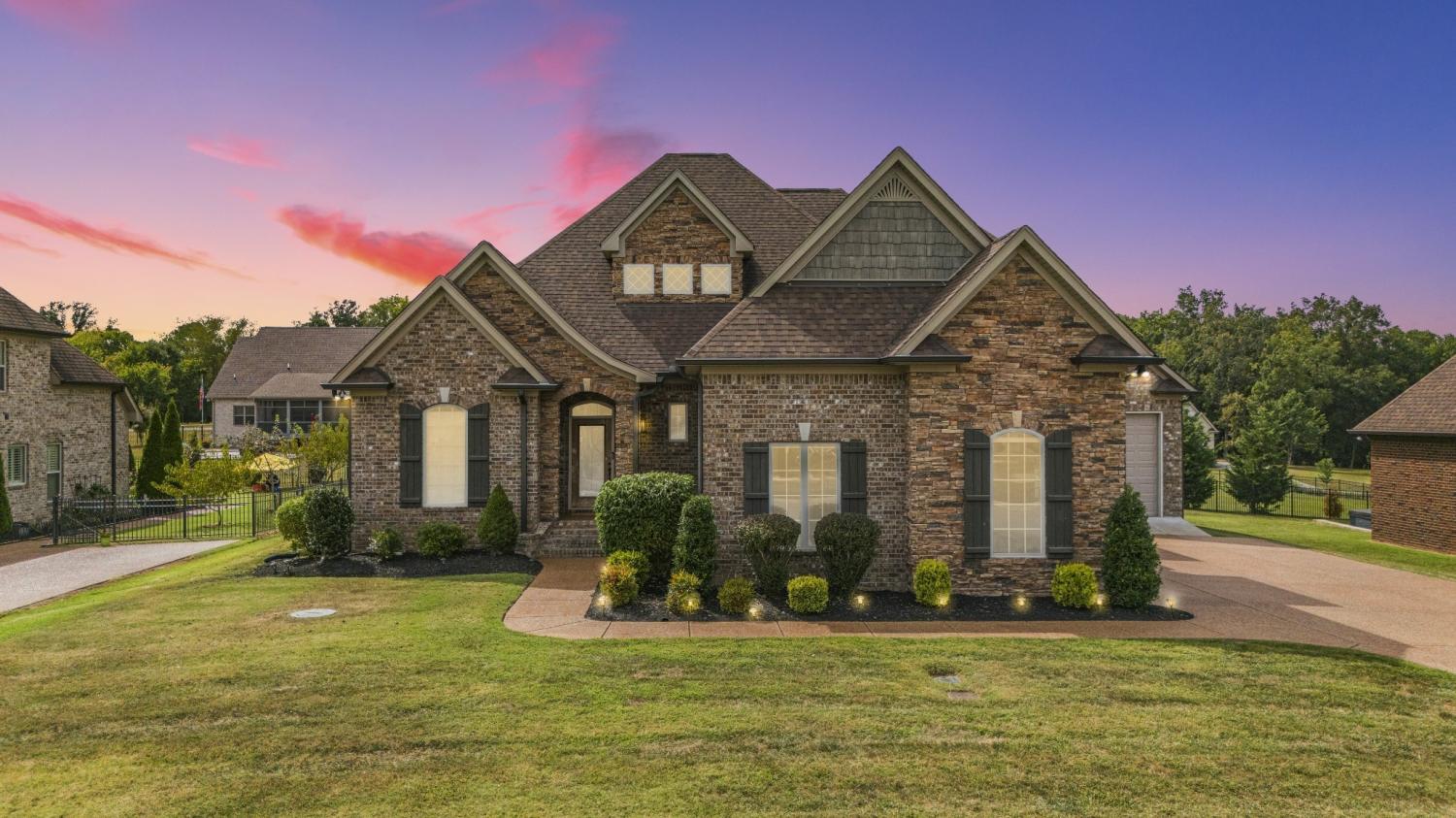 117-Brixton-Rdg For Sale