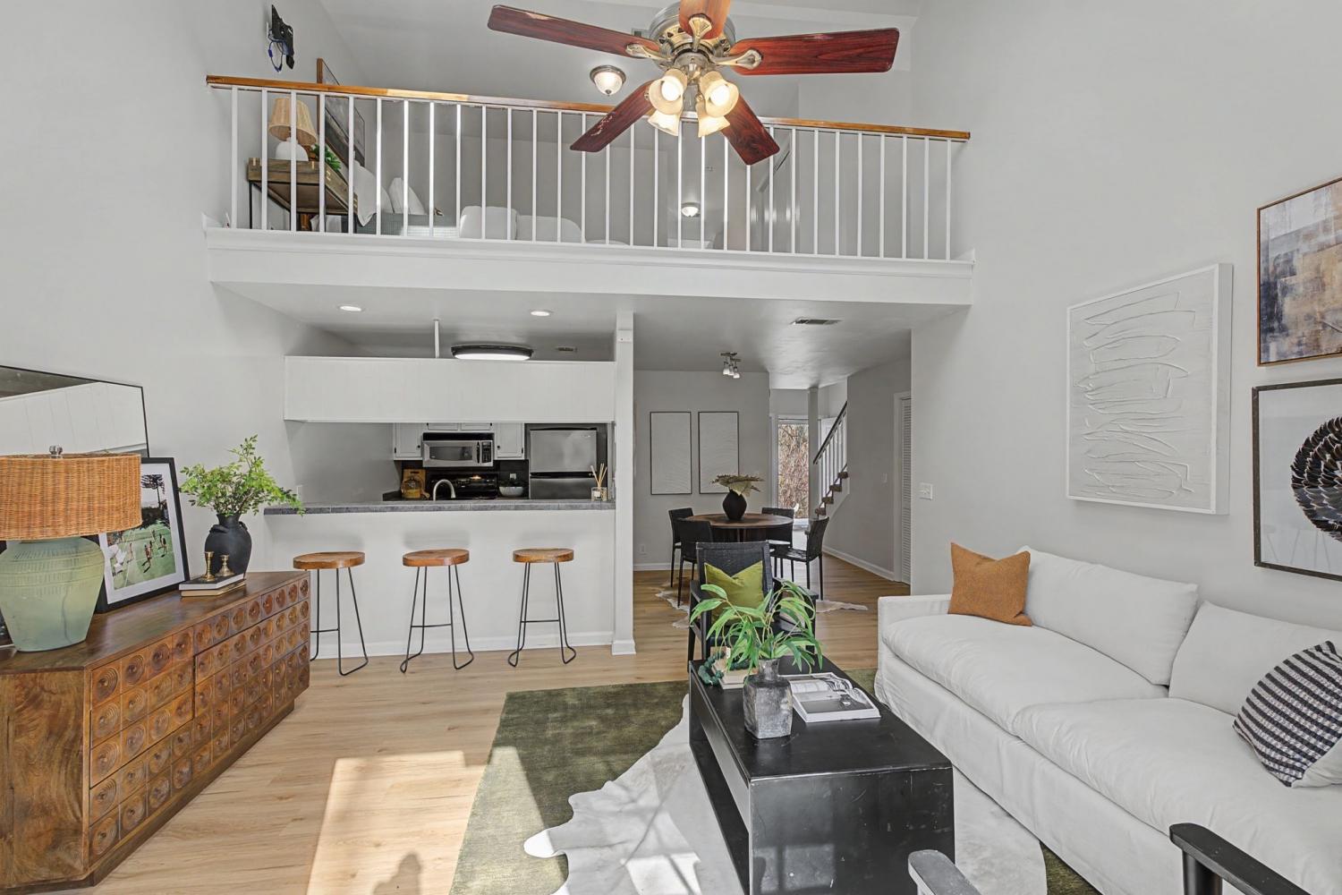 440-English-Ivy-Dr For Sale