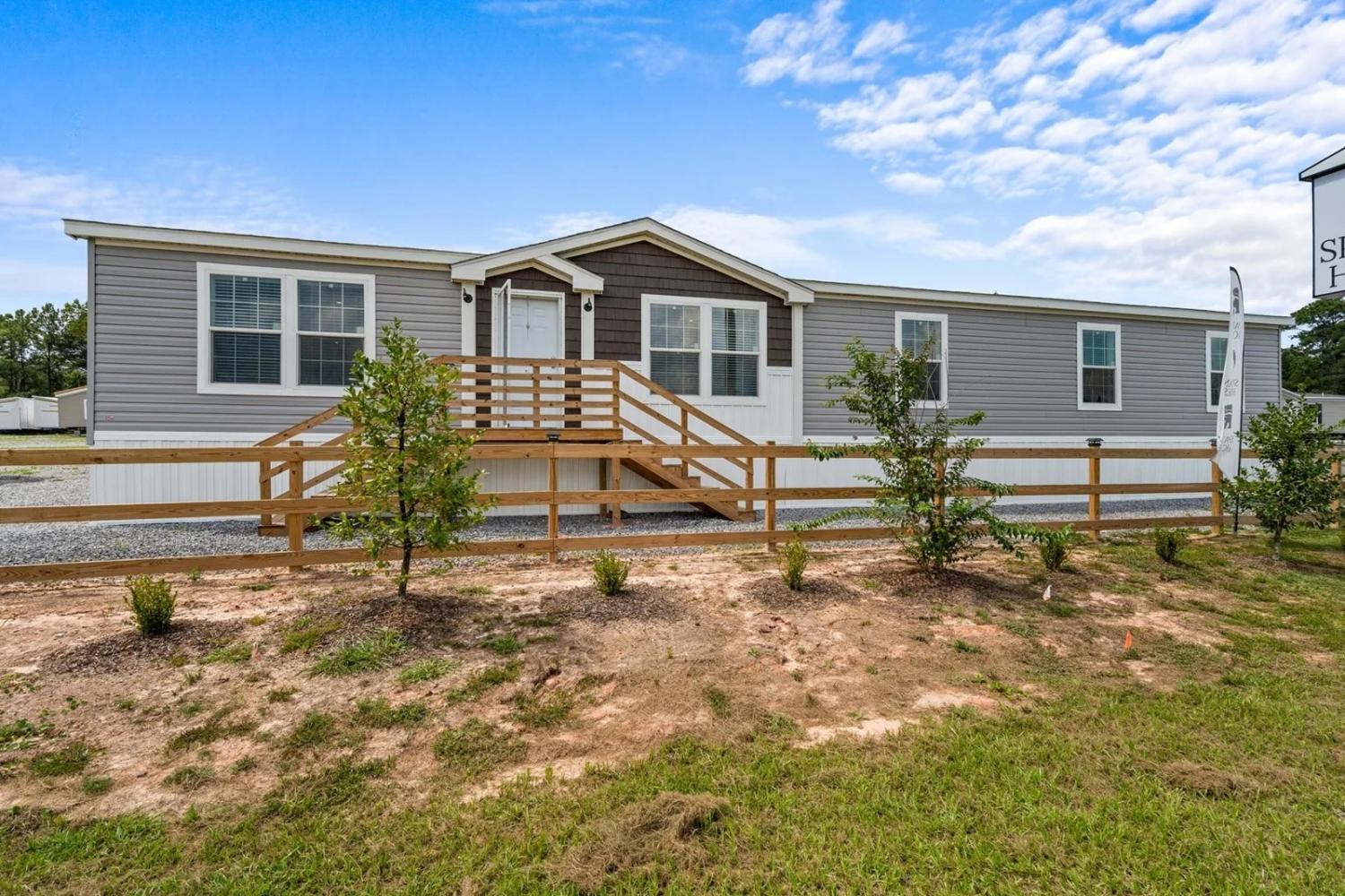 164-Lewis-Cir For Sale