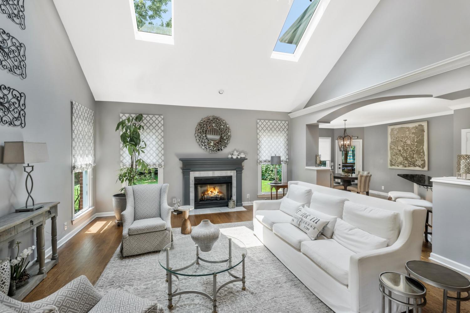 513-Barrington-Dr For Sale