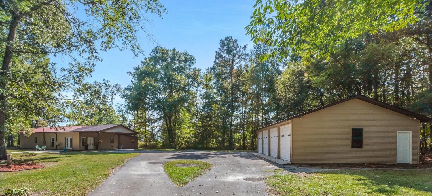 99-Oakwood-Ln For Sale