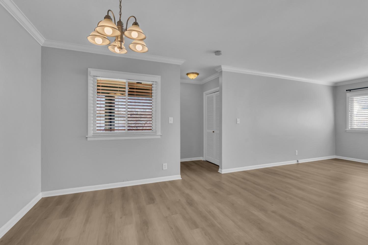 1900-Richard-Jones-Rd For Sale