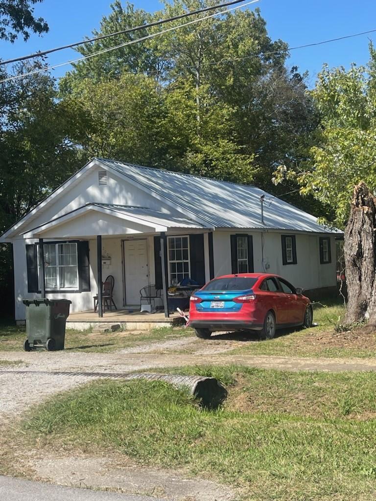 209-W-3rd-Ave For Sale