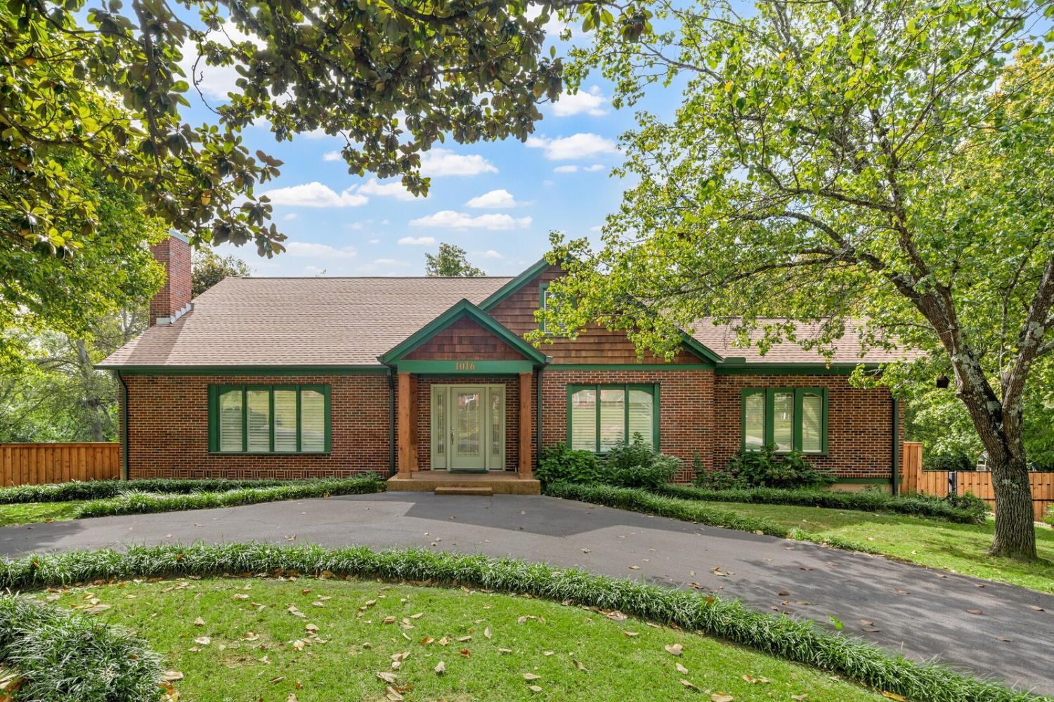 1016-Rolling-Fields-Cir For Sale