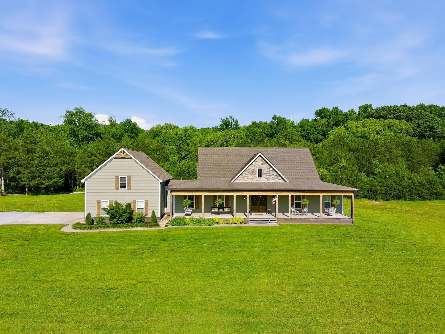7785-Highway-99 For Sale