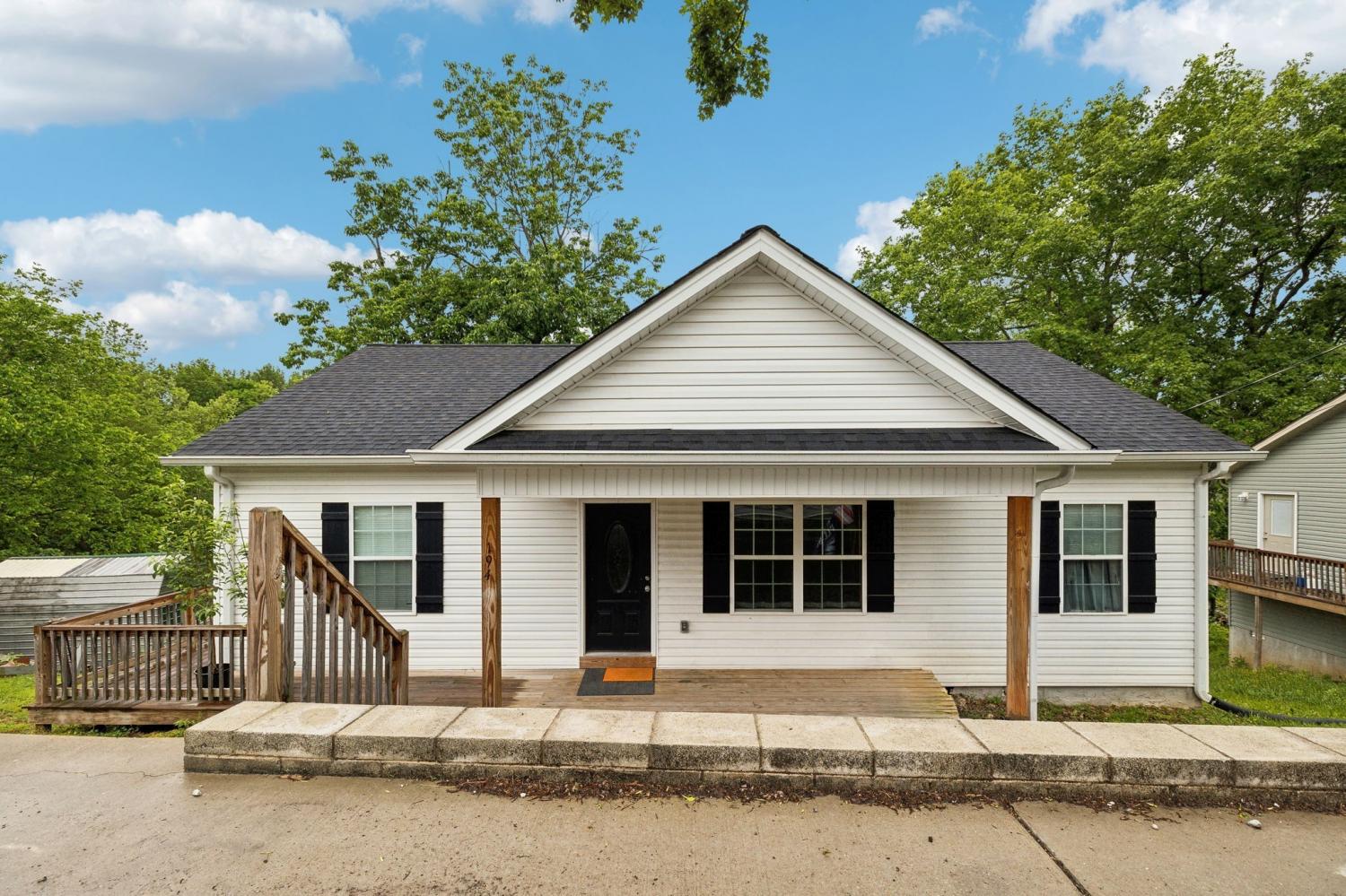 194-Hunter-Ave For Sale